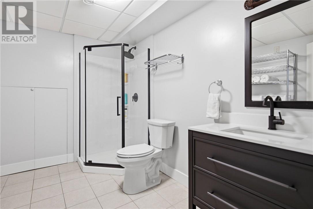 130 BAYSIDE Crescent - Image 22