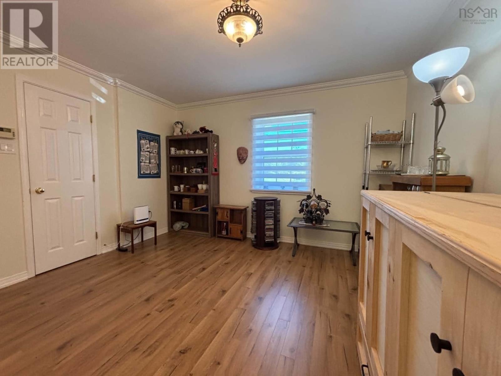 34 Clements Avenue - 11
