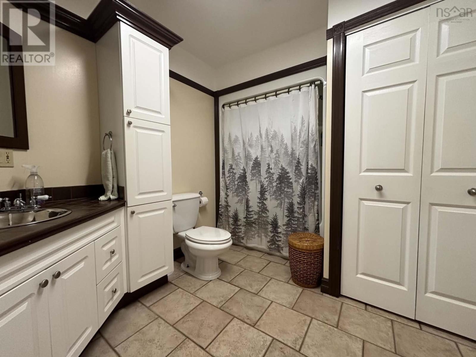 34 Clements Avenue - 12