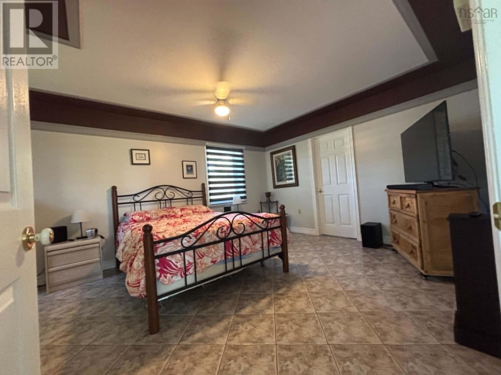 34 Clements Avenue - 21