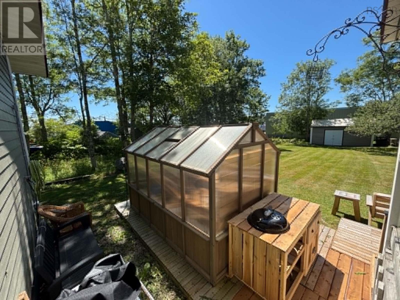 34 Clements Avenue - 36