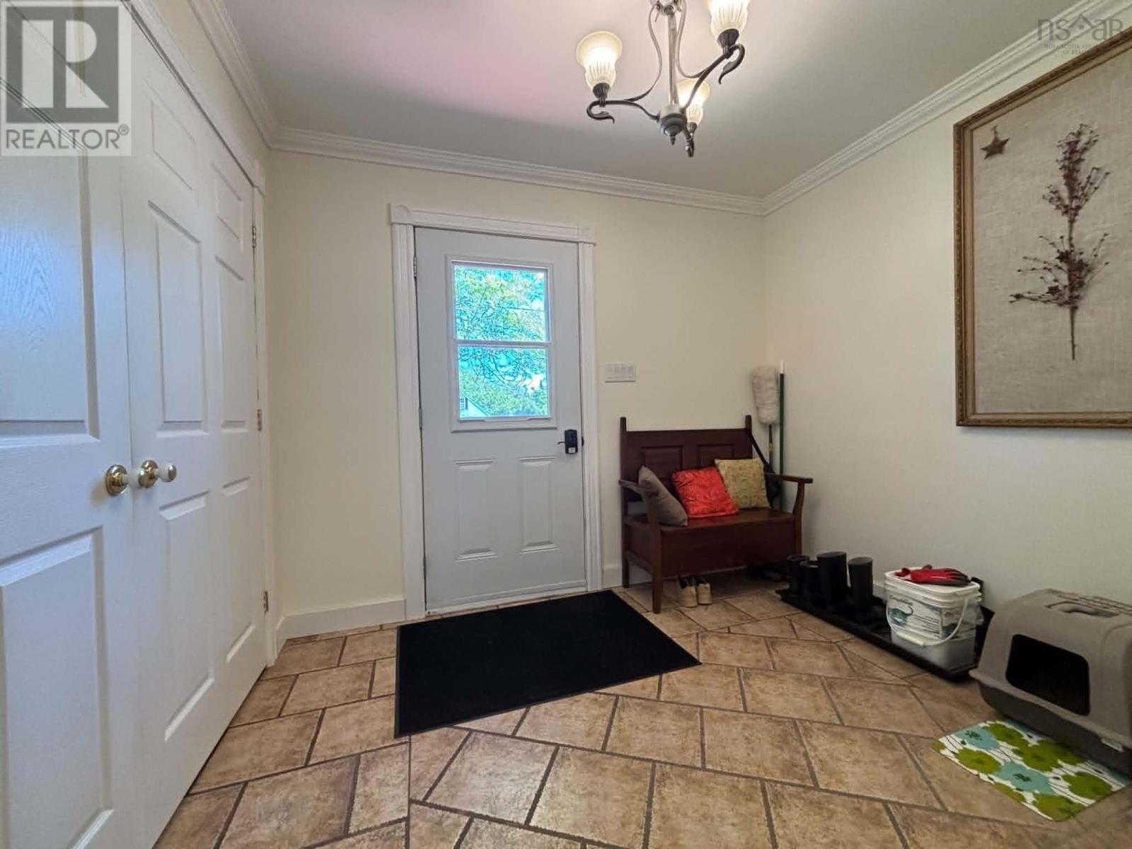 34 Clements Avenue - 6