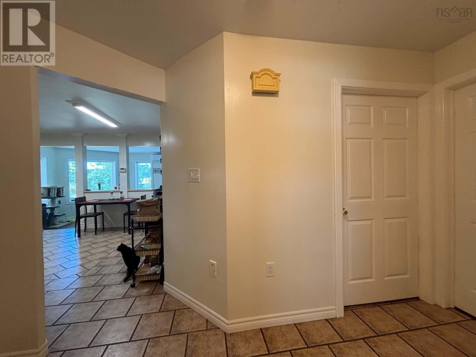 34 Clements Avenue - 8