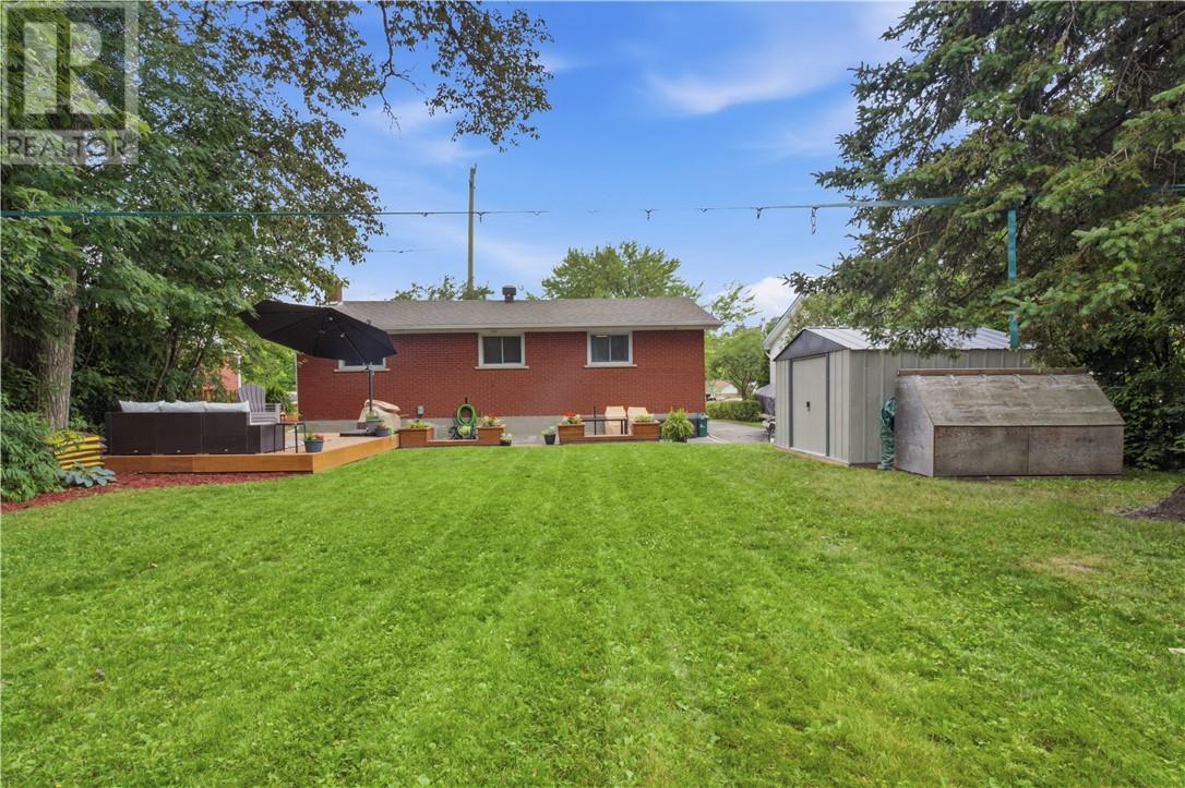 1288 Lansing Avenue - 39