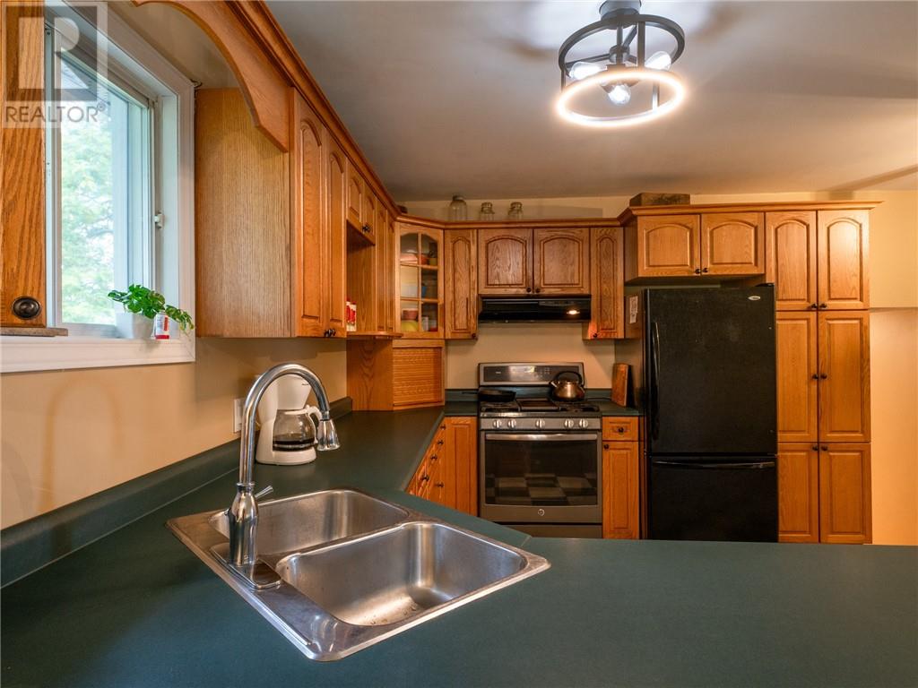 12 Michael's Bay Road - Image 19