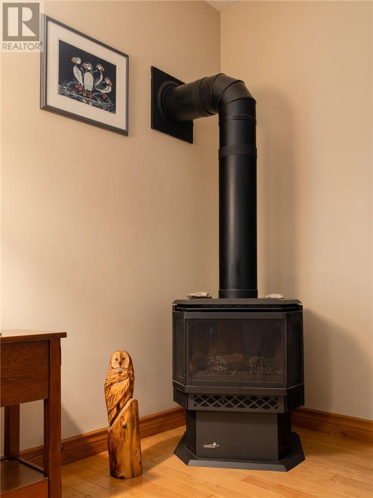 12 Michael's Bay Road - Image 32