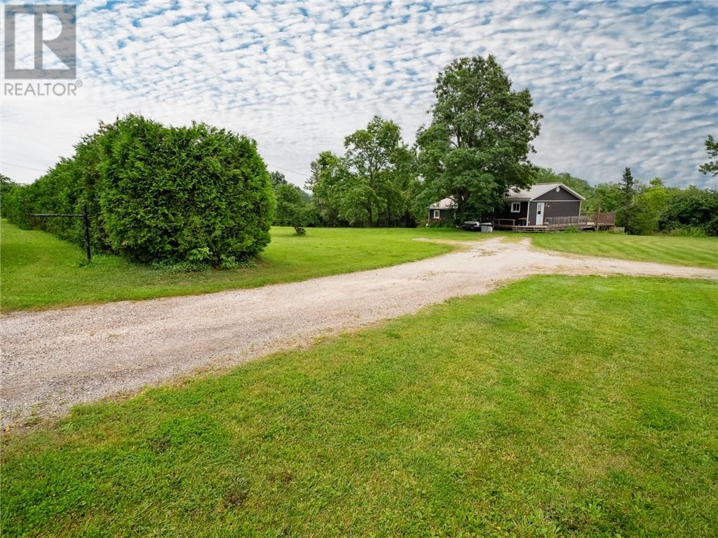 12 Michael's Bay Road - Image 8