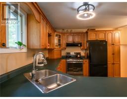 12 Michael's Bay Road, Manitowaning, ON P0P1N0 Photo 19