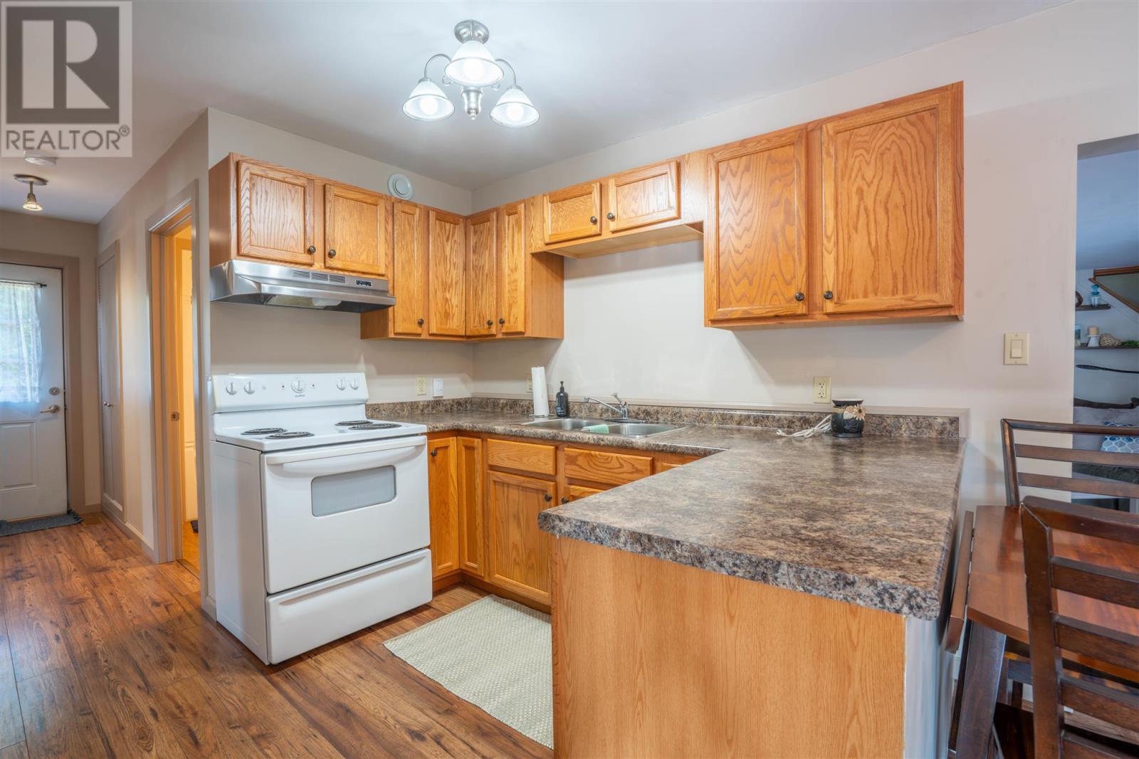 296 Old Garden River RD - 13