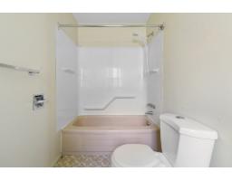 Bedroom - 182 Ch. Des Outaouais, L Ile Du Grand Calumet, QC J0X1J0 Photo 11