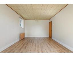182 Ch. Des Outaouais, L Ile Du Grand Calumet, QC J0X1J0 Photo 13