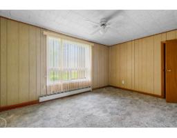 182 Ch. Des Outaouais, L Ile Du Grand Calumet, QC J0X1J0 Photo 17