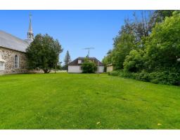 182 Ch. Des Outaouais, L Ile Du Grand Calumet, QC J0X1J0 Photo 25