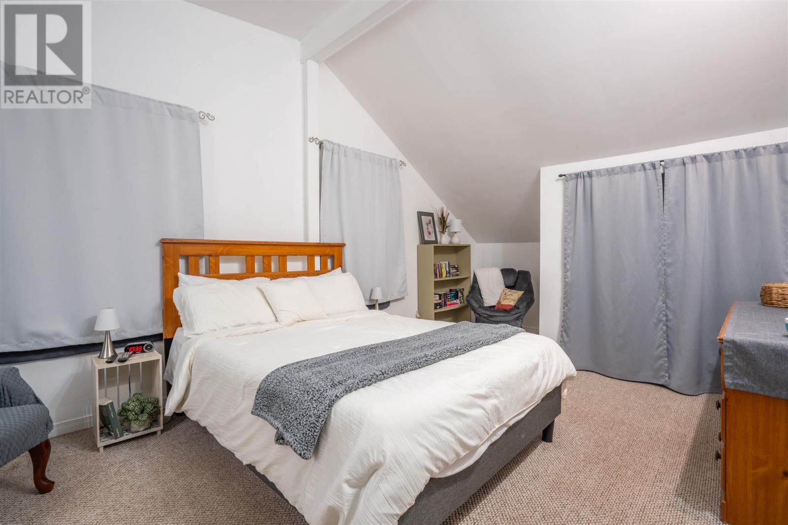 296 Old Garden River RD - 27