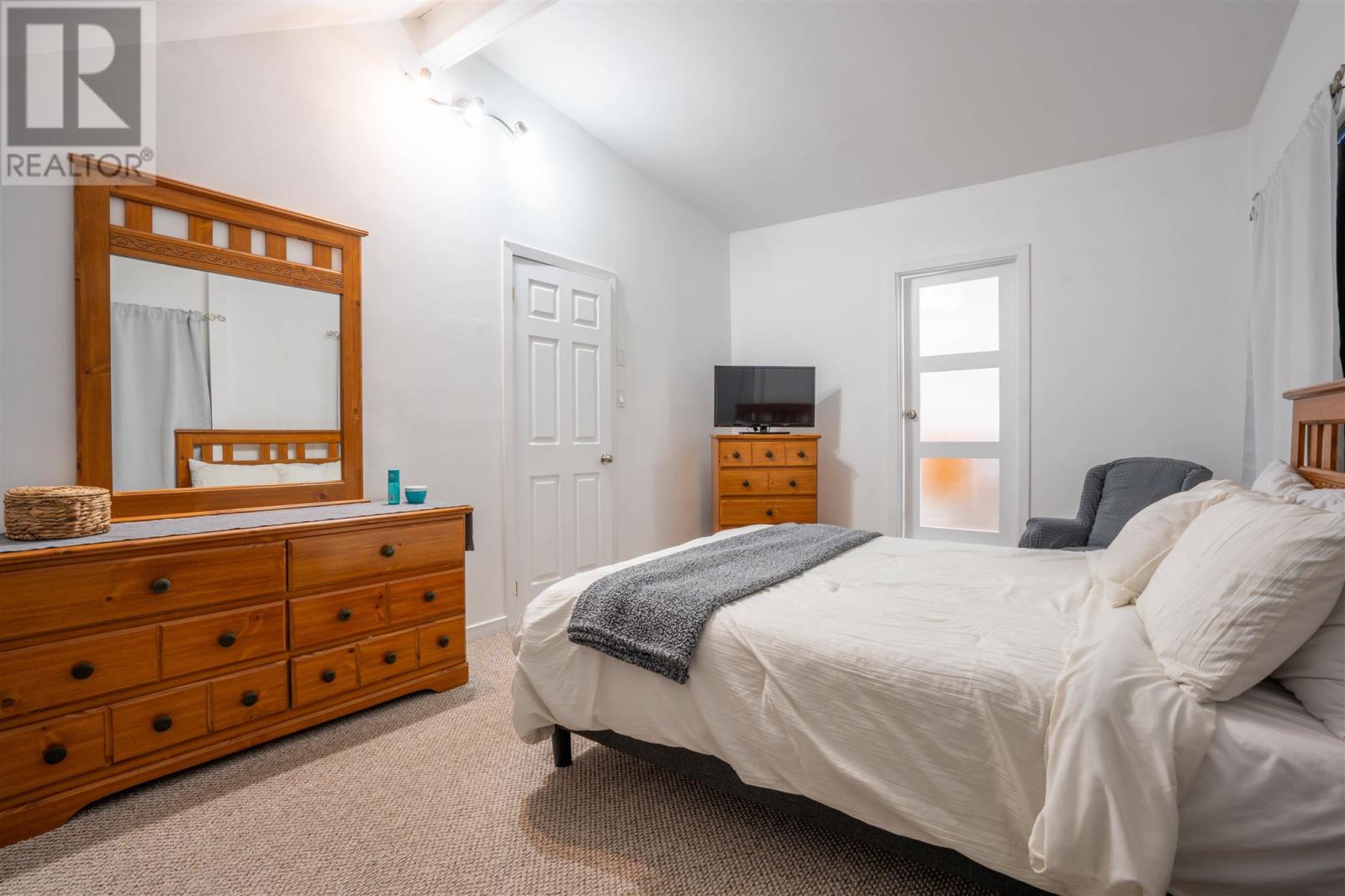 296 Old Garden River RD - 28
