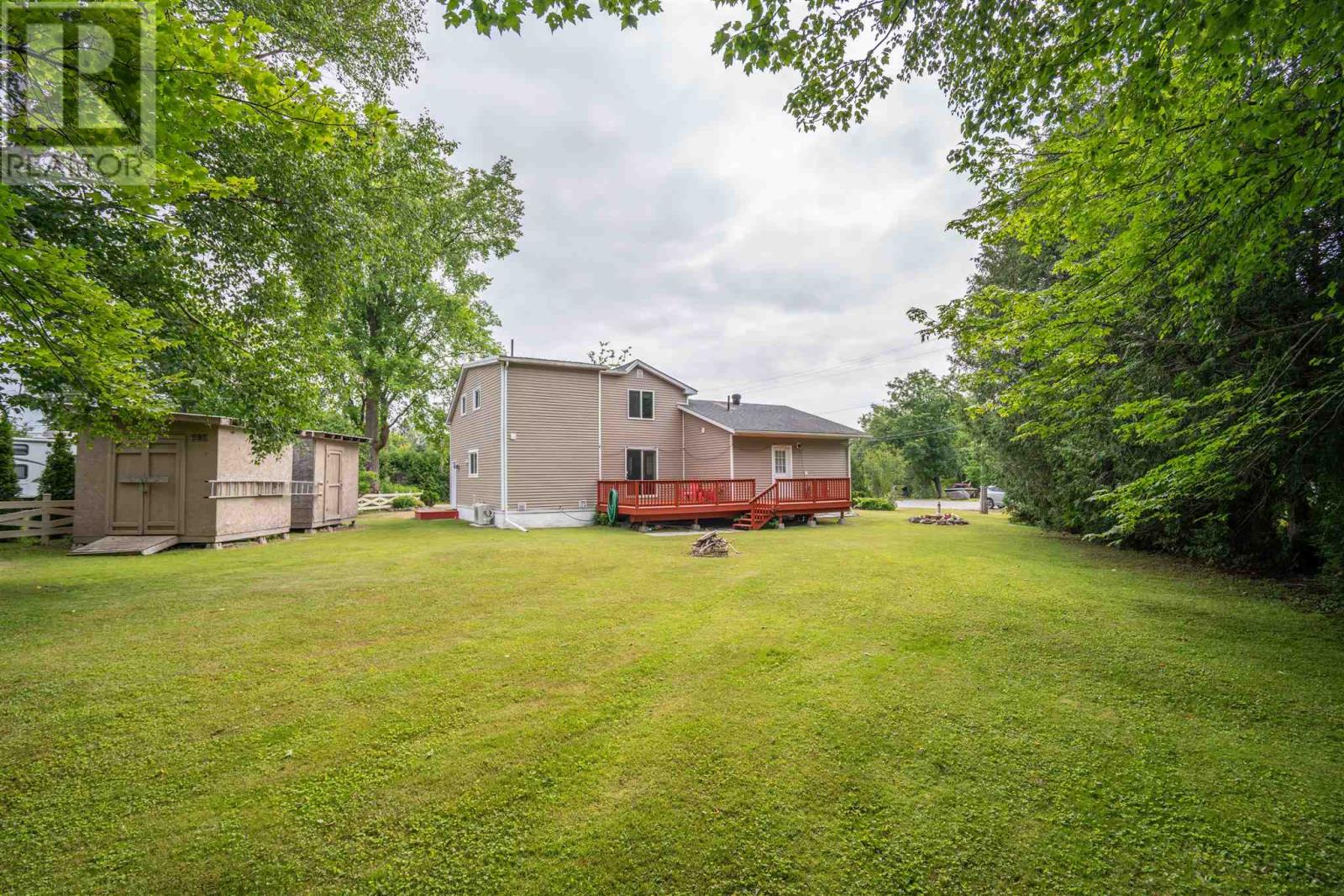 296 Old Garden River RD - 36