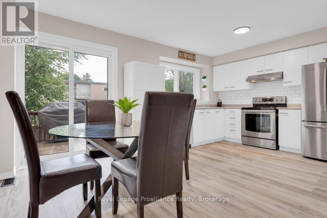#16 9 PROGRESS AVENUE - 7