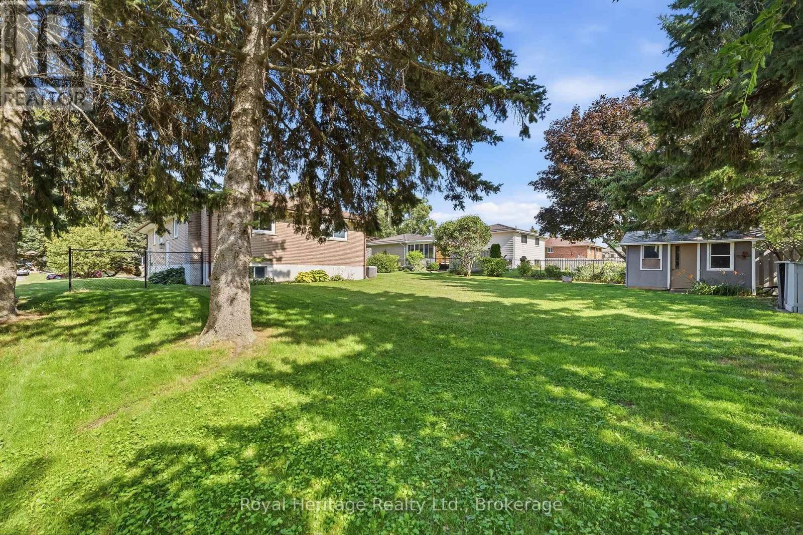 4 THORNLEA ROAD - Image 34
