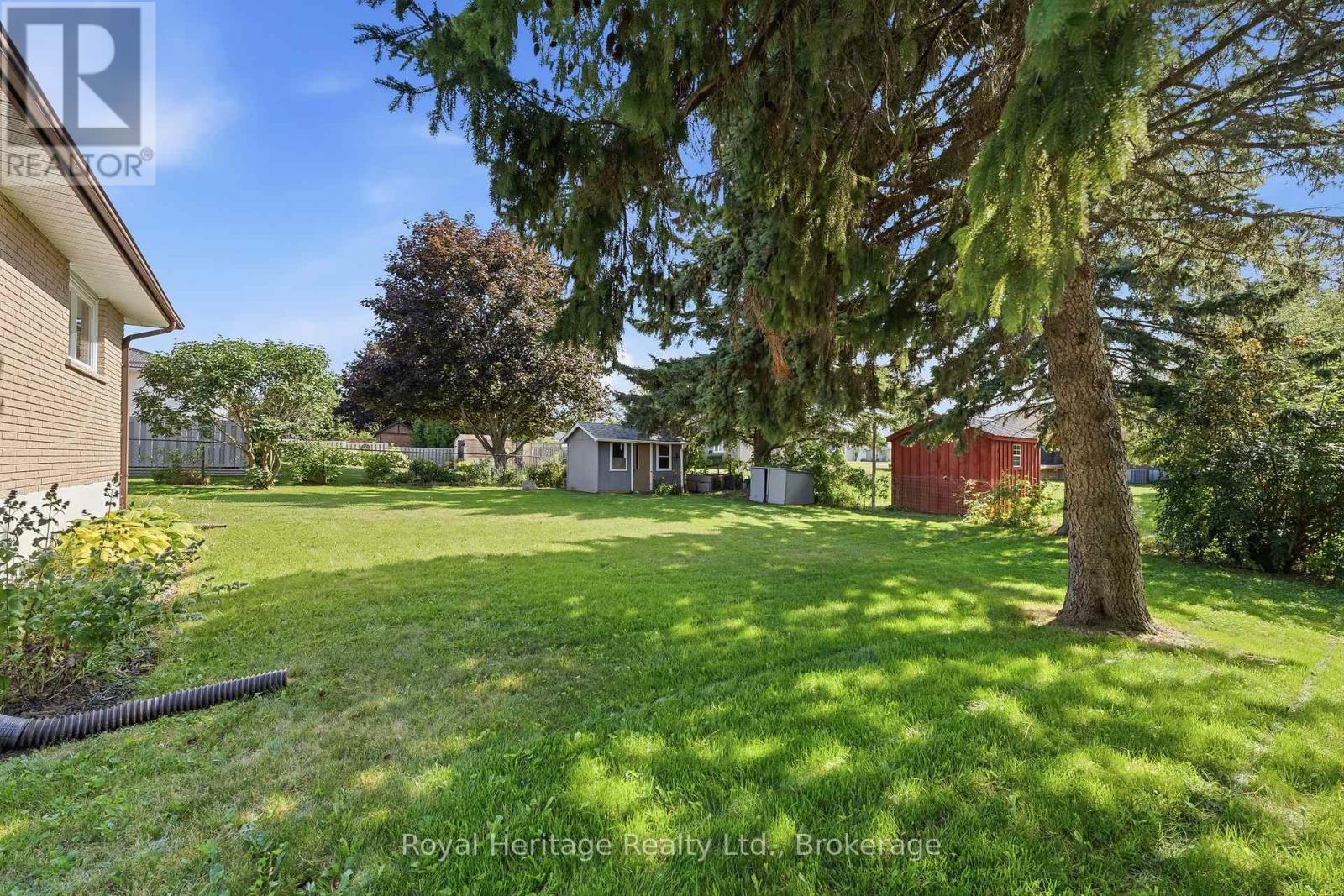 4 THORNLEA ROAD - Image 33