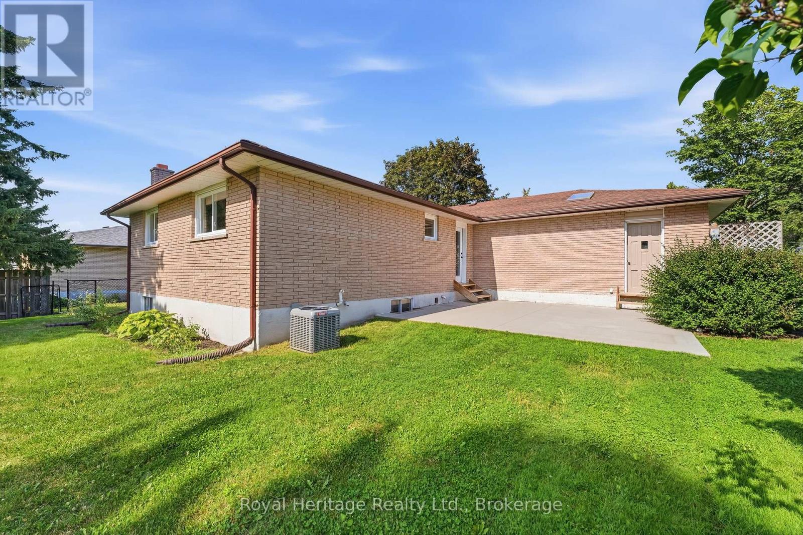 4 THORNLEA ROAD - Image 37