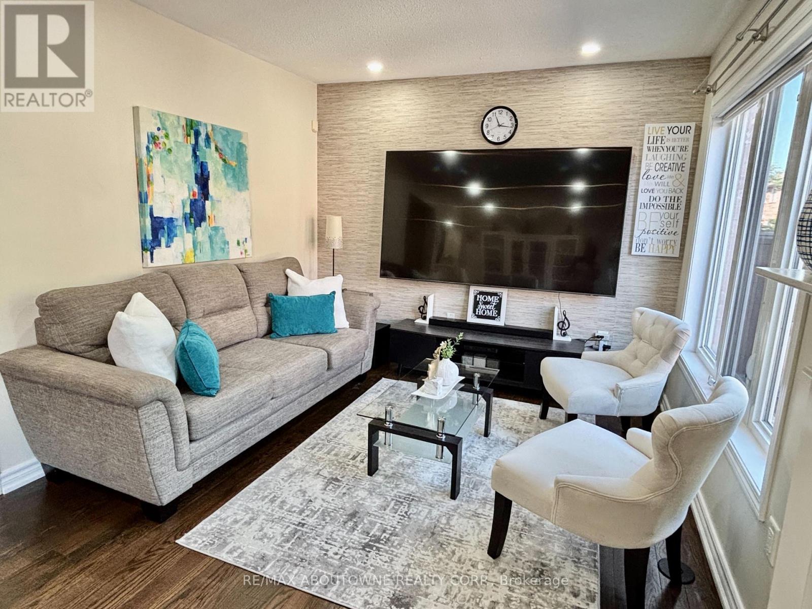 36 VAN FLEET TERRACE - 8