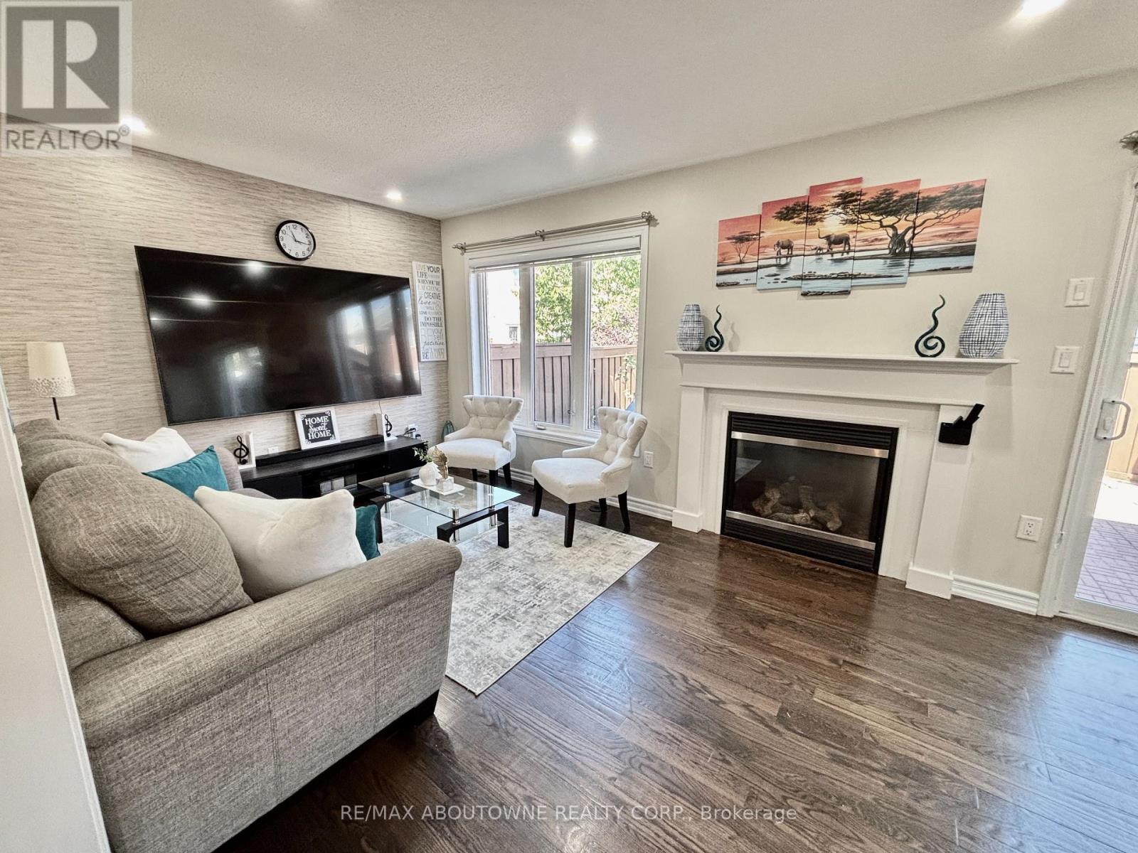 36 VAN FLEET TERRACE - 7