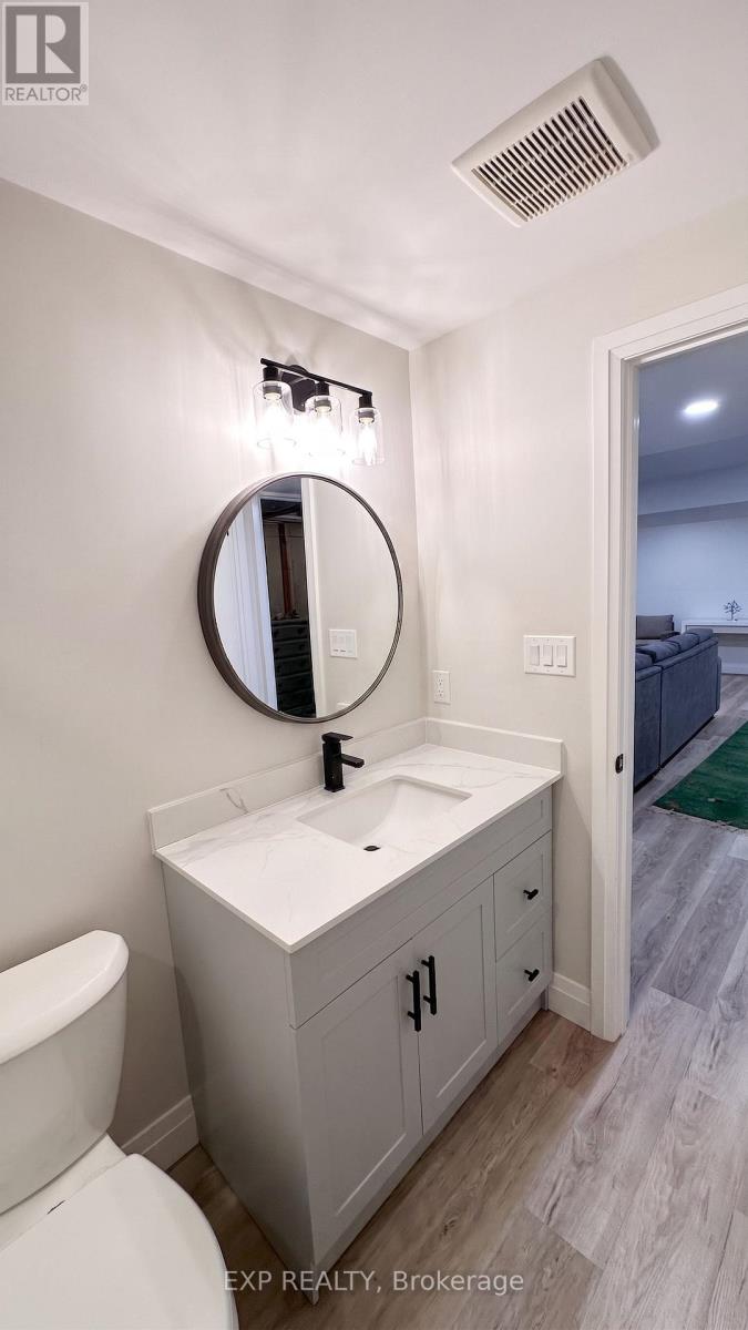 6 EVYLEAN COURT - 31