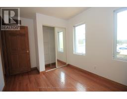 Living room - 176 Oldham Street, London South, ON N5E5E2 Photo 10