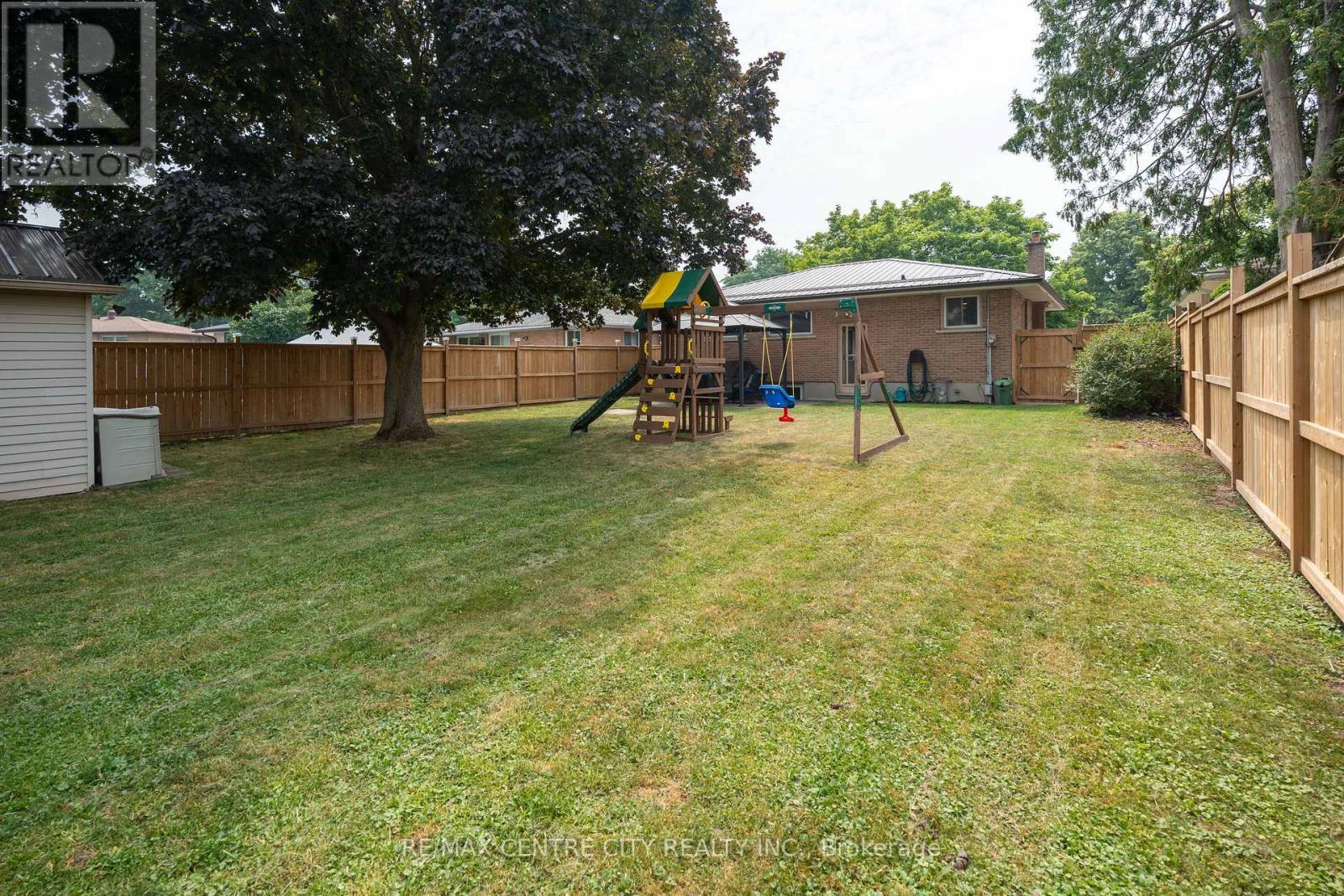 366 HUDSON DRIVE - 46