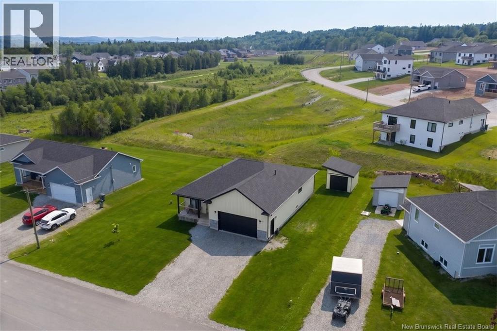 25 Merlin Drive - 32