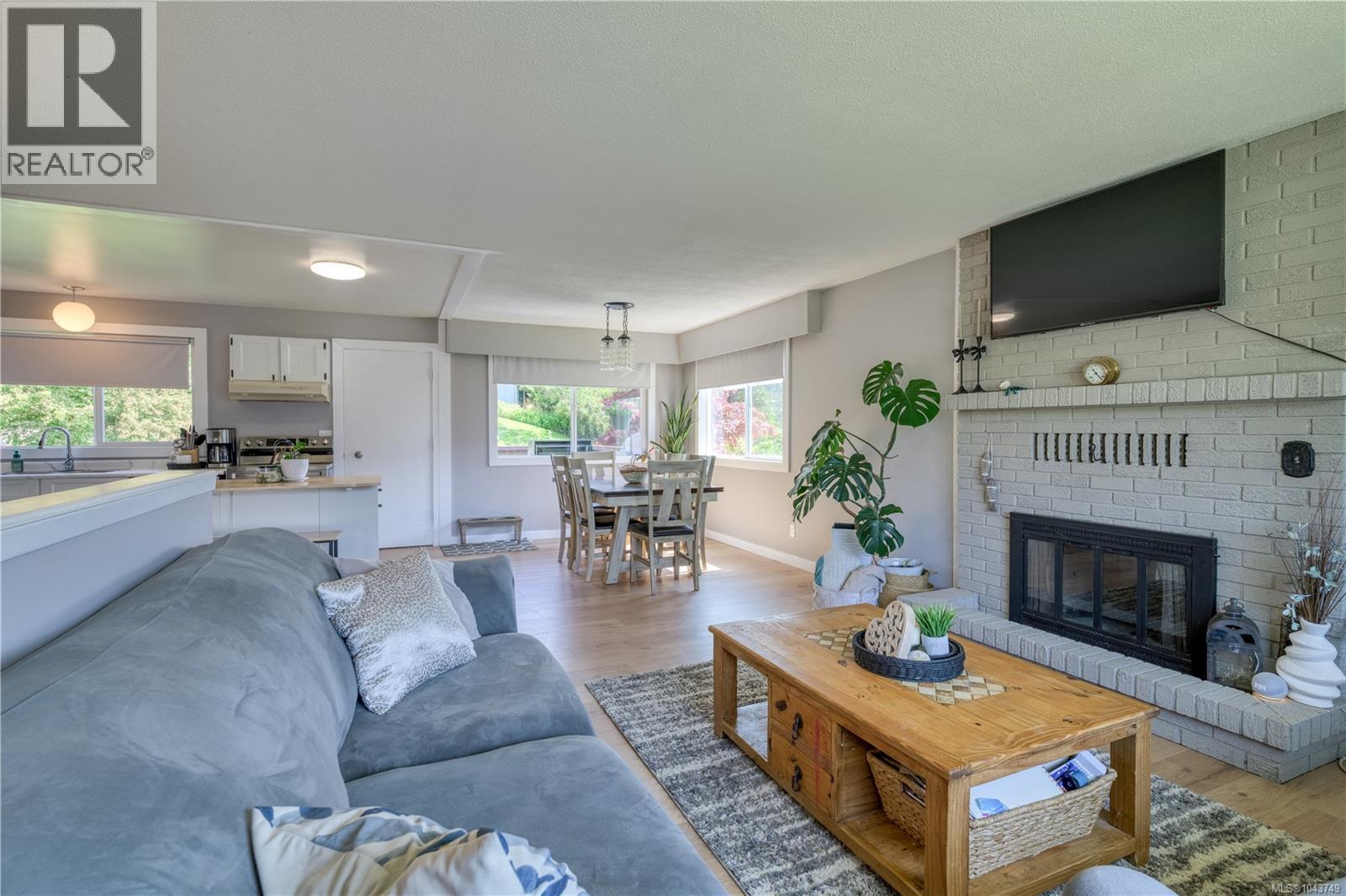 978 Rupert Ave - 15