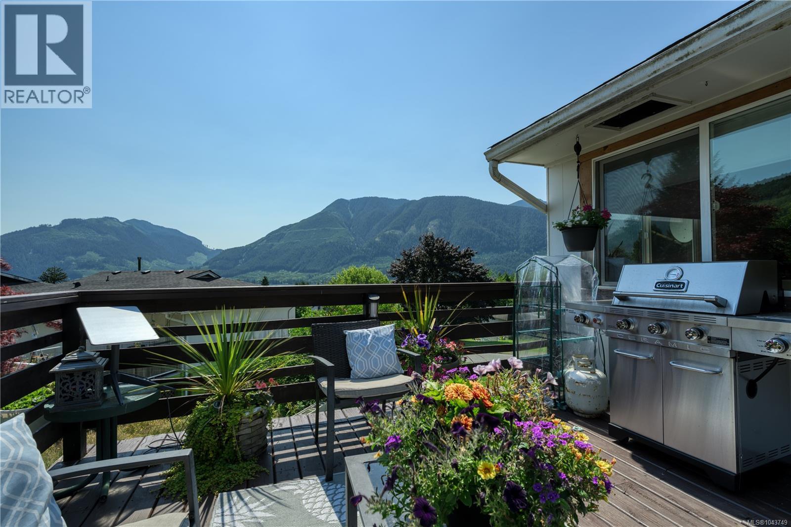 978 Rupert Ave - Image 31