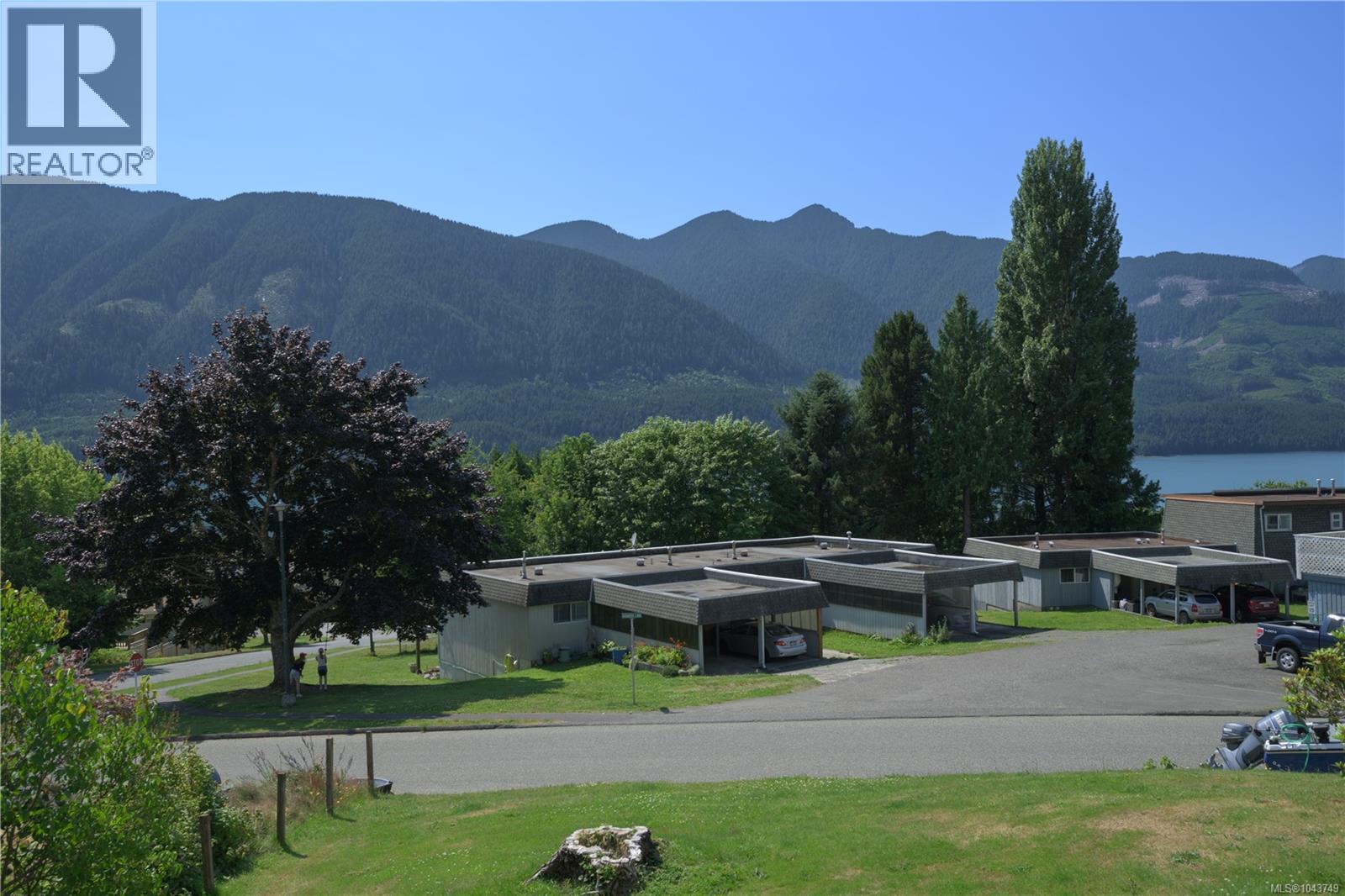 978 Rupert Ave - 33