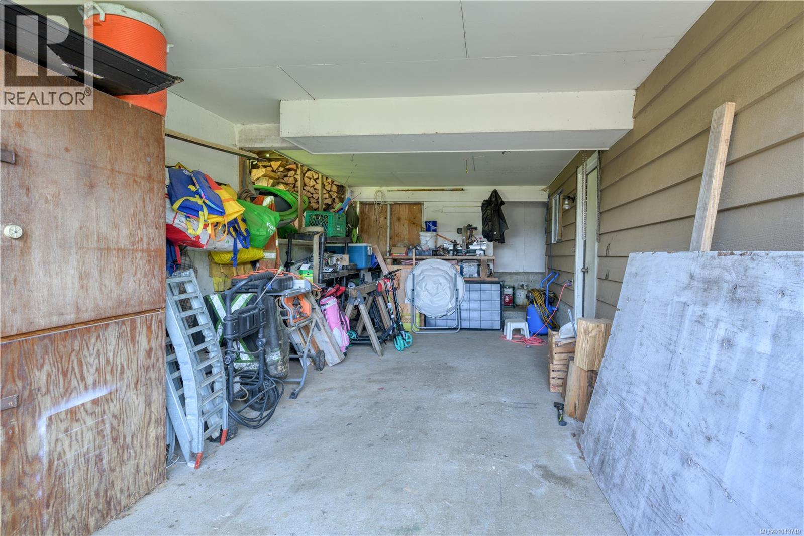 978 Rupert Ave - 40