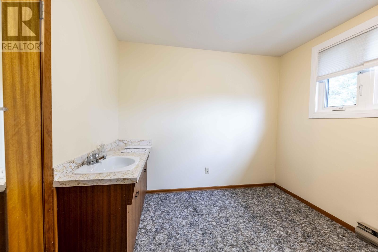 79 ALGONQUIN AVE S - 14