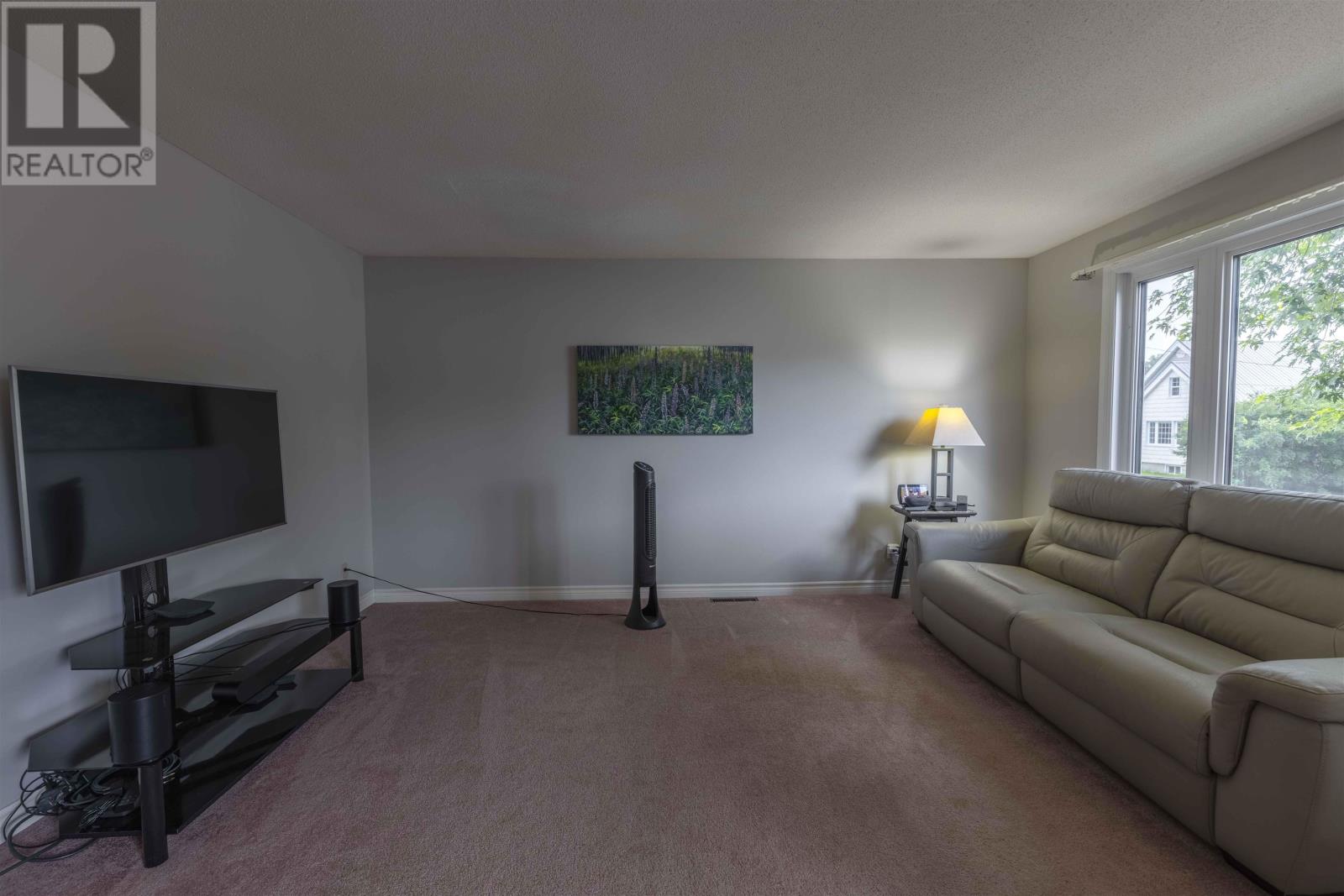 79 ALGONQUIN AVE S - 3