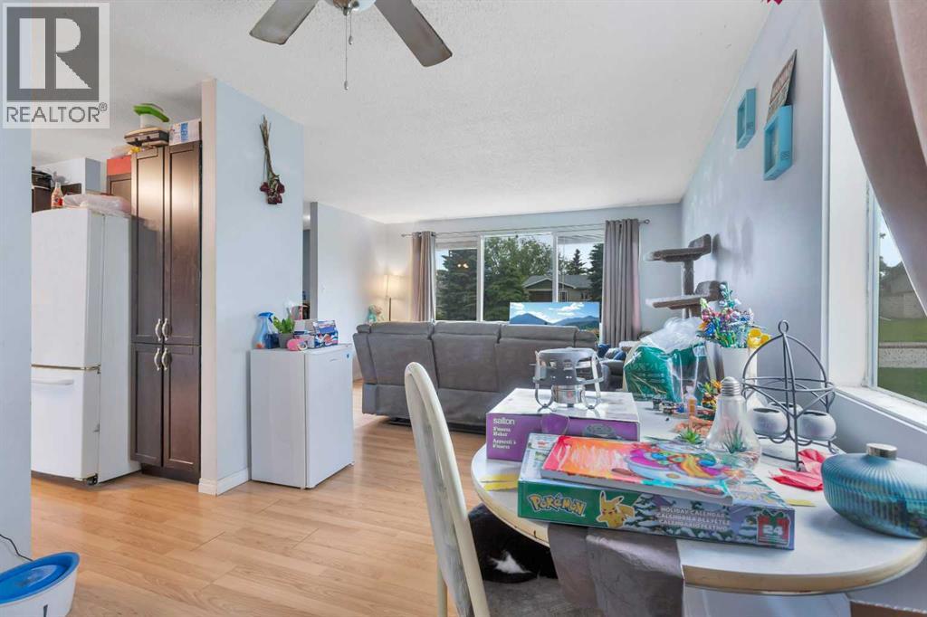 32 Otterbury Avenue - 16