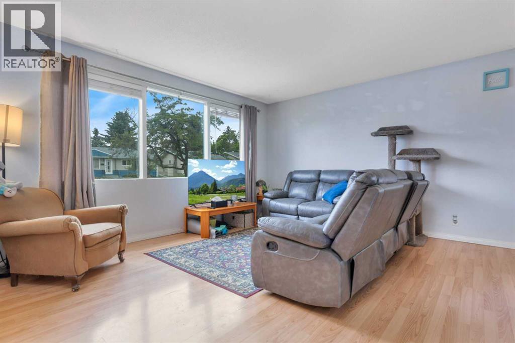 32 Otterbury Avenue - 5