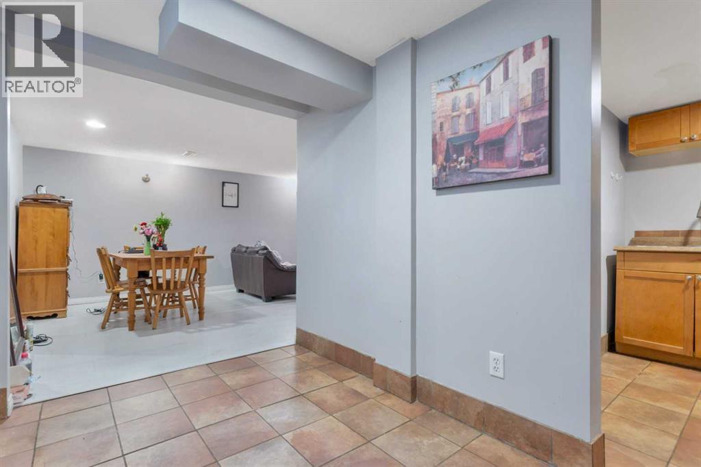 32 Otterbury Avenue - 36