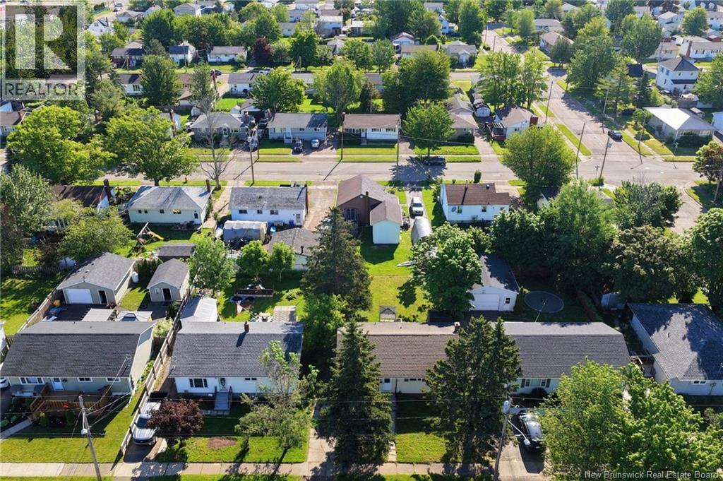 201 Sumner Avenue - Image 8