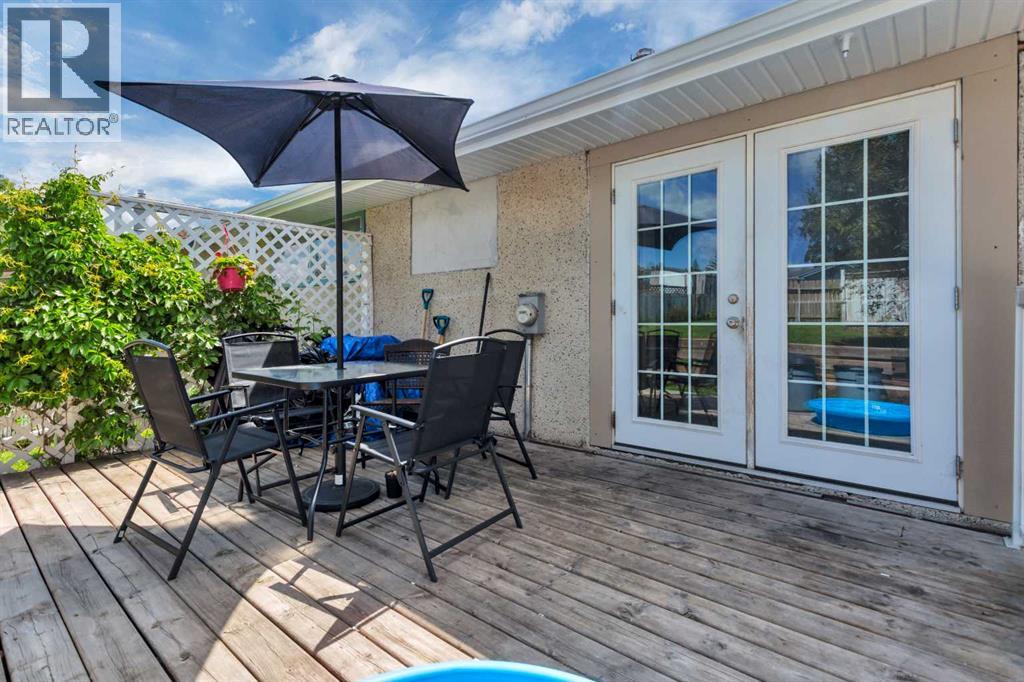 32 Otterbury Avenue - 46