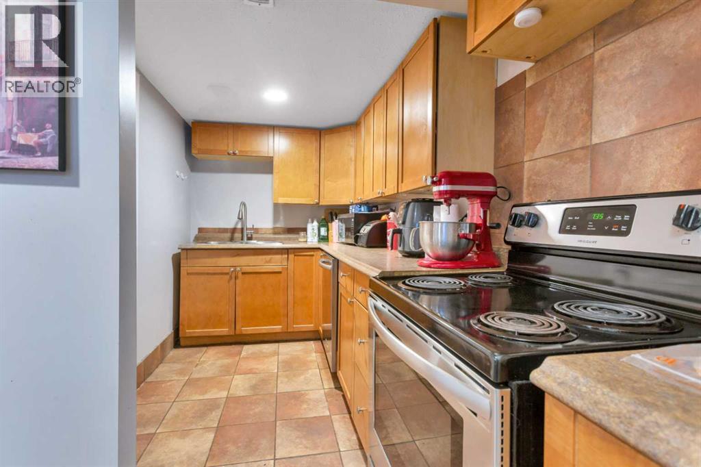 32 Otterbury Avenue - 37