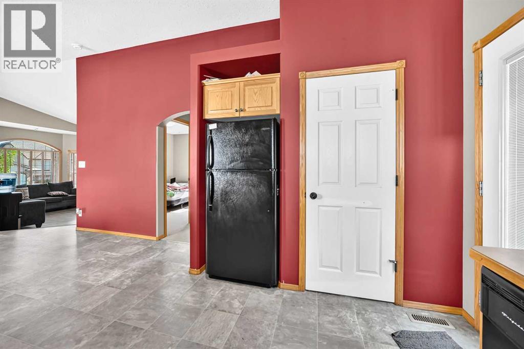 116 Iverson Close - 6