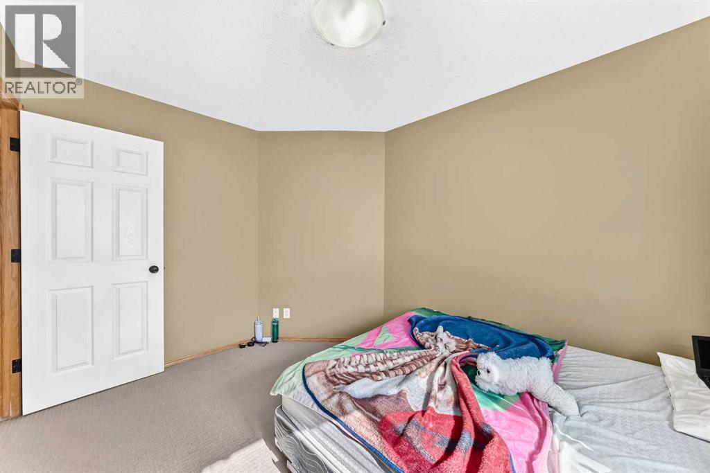 116 Iverson Close - 14