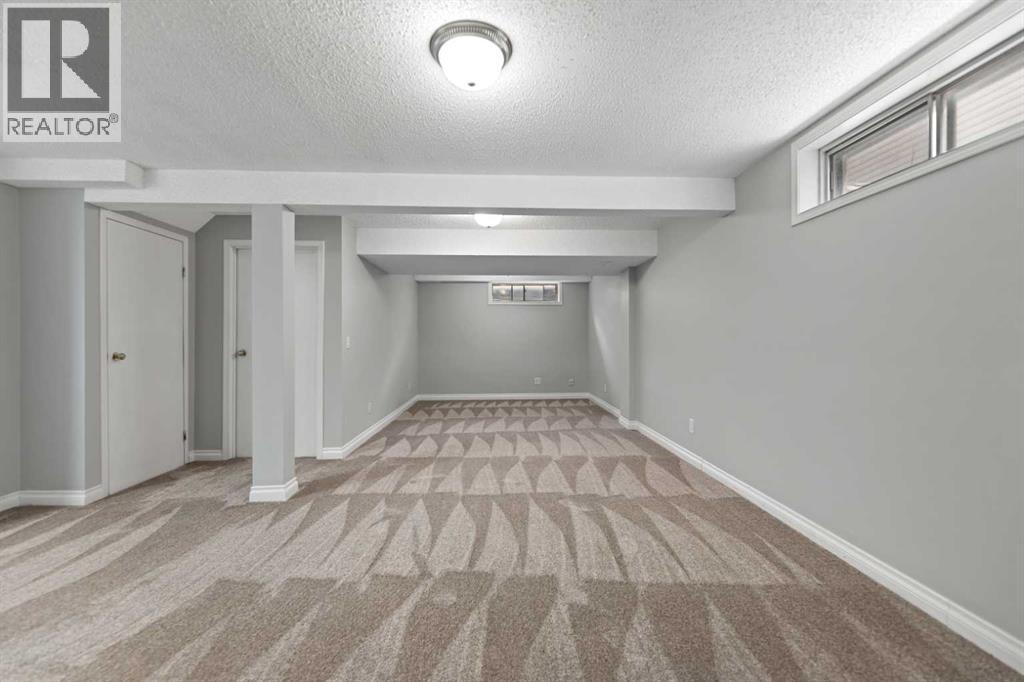 42 River Rock Road SE - 27