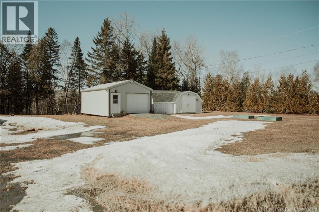 16095 Route 105 - Image 4