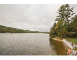 395 Ch. De La Montagne, Val Des Monts, QC J8N1B5 Photo 43