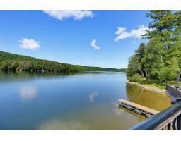 395 Ch. De La Montagne, Val Des Monts, QC J8N1B5 Photo 32