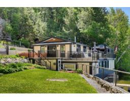 395 Ch. De La Montagne, Val Des Monts, QC J8N1B5 Photo 35