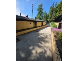 395 Ch. De La Montagne, Val Des Monts, QC J8N1B5 Photo 55